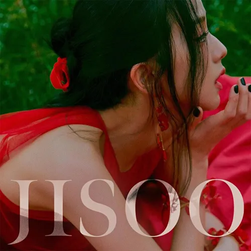 Jisoo's first solo single "ME"